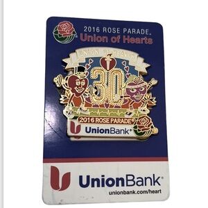 2016 ROSE PARADE UNION OF HEARTS FOOTBALL TOURNAMENT PIN UNION BANK